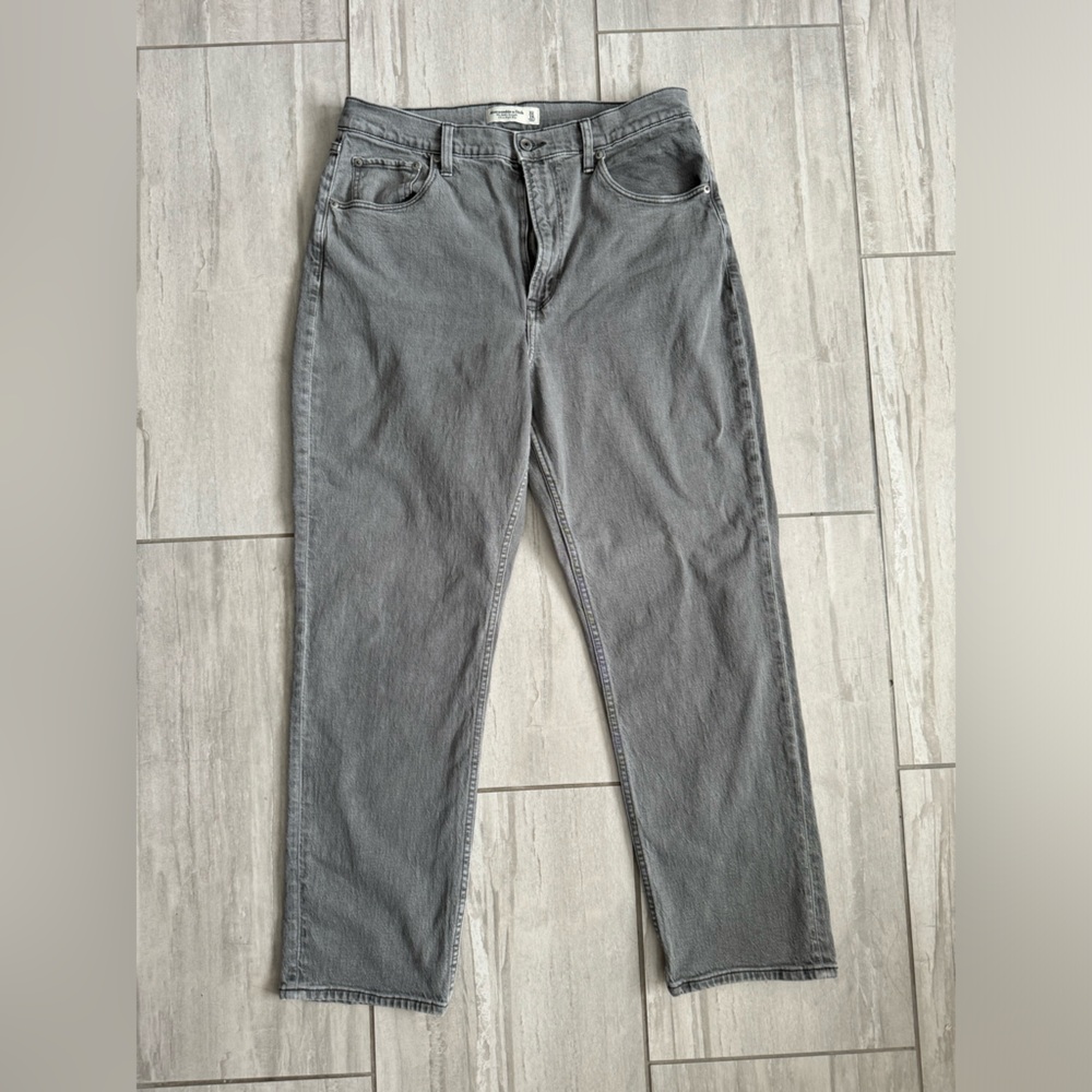 Abercrombie & Fitch Curve Love ‘The Ankle Straight Ultra High Rise’ size 14/32L
